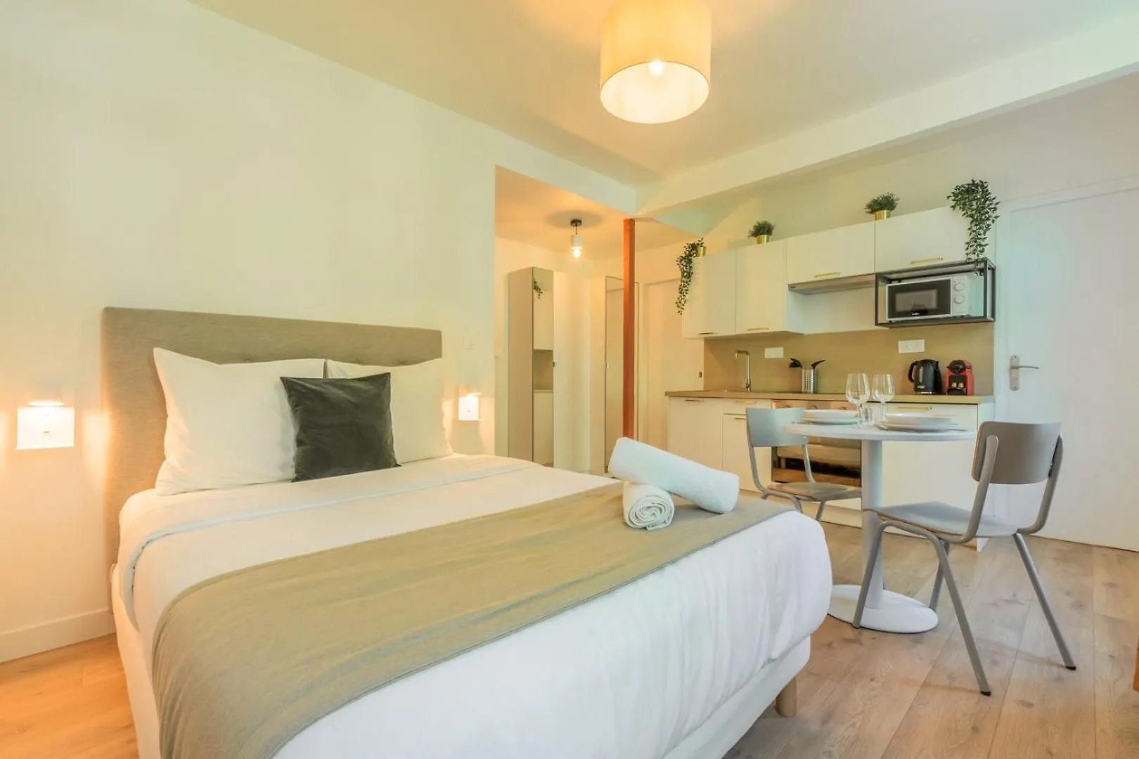Lille Sebastopol Nice Studio 프랑스